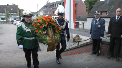 Schuetzenfest2020-Kranz-niederlegung